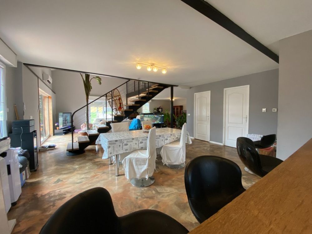 � vendre  Maison Montignac (24290)