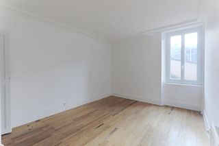  Immeuble � vendre 15 + pi�ces 452 m�