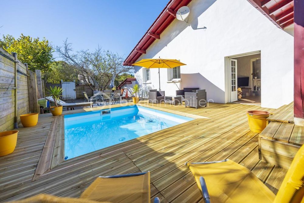 � vendre  Maison Urrugne (64122)