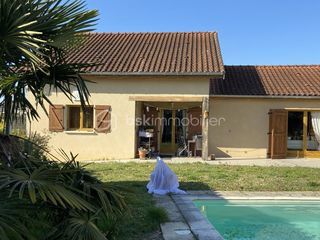  Maison � vendre 8 pi�ces 258 m�