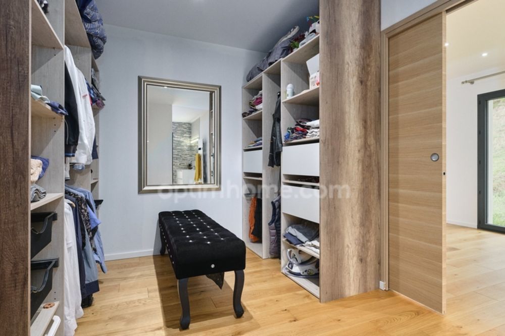 � vendre  Villa Vienne (38200)