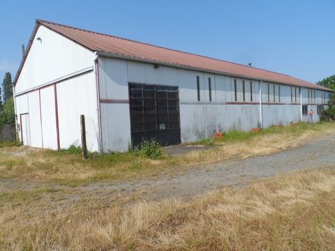 Local/bureau &agrave; vendre LA CHAPELAUDE (03) 95000 03380 La chapelaude