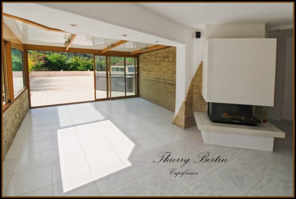 � vendre  Appartement Mandelieu-la-Napoule (06210)