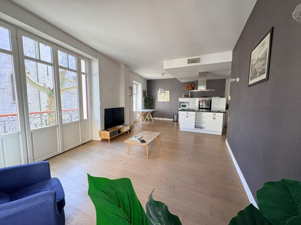 � vendre  Appartement Saint-Jean-de-Luz (64500)