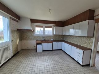  Maison � vendre 7 pi�ces 204 m�