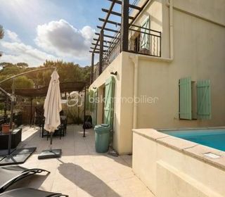  Propri�t�/ch�teau � vendre 4 pi�ces 1215 m�