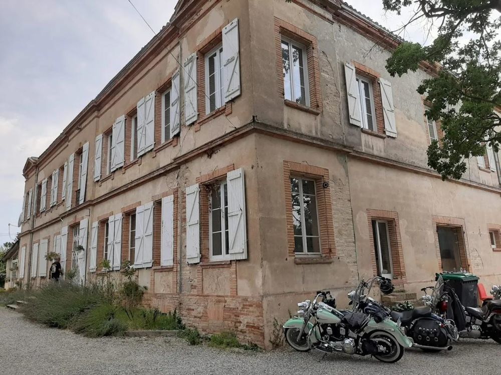 � vendre  Propri�t�/ch�teau L�vignac (31530)