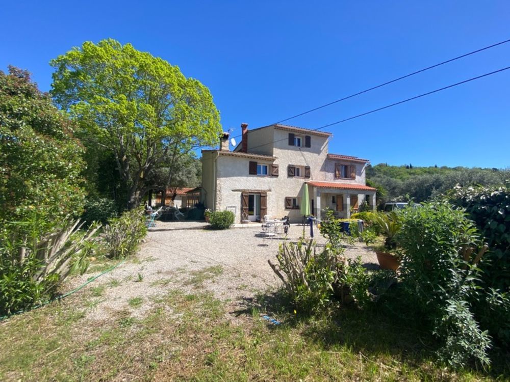 � vendre  Maison Montauroux (83440)