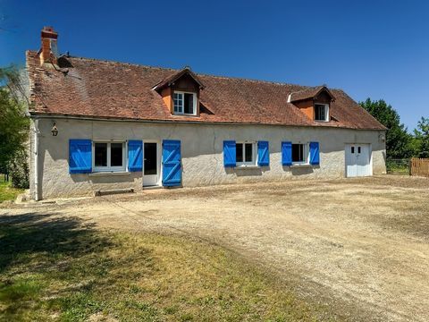   Propriete � vendre  proche de VILLEFRANCHE D'ALLIER (03) Maison , granges ,�curie ,  garage , Terrain 10 ha Maison - 3 pi�ce(s) - 76 m�