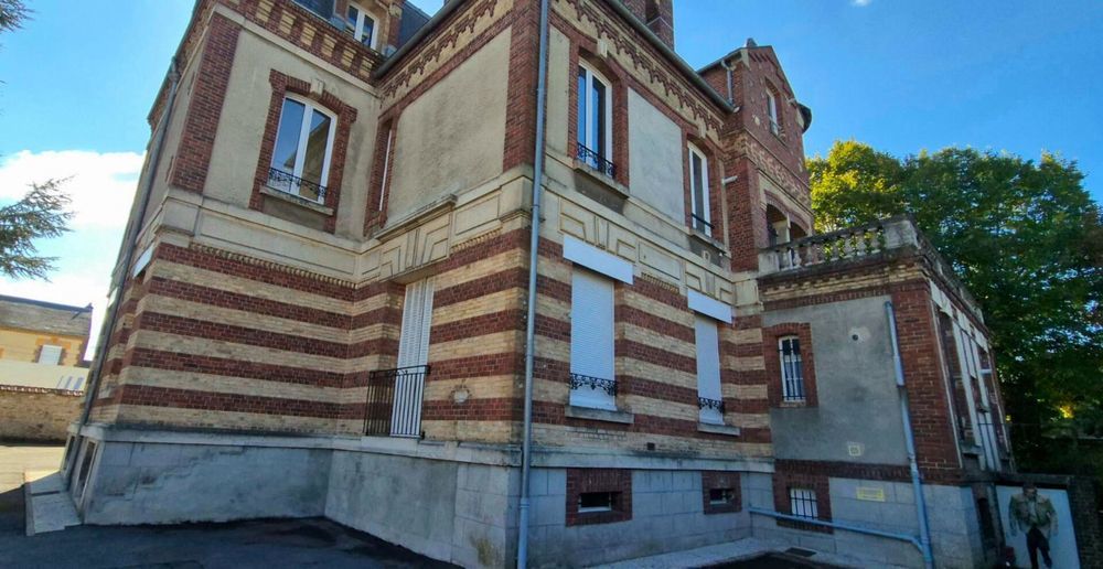 � vendre  Propri�t�/ch�teau Compi�gne (60200)