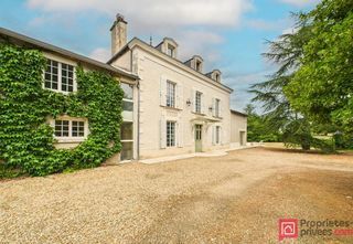  Propri�t�/ch�teau � vendre 7 pi�ces 300 m�