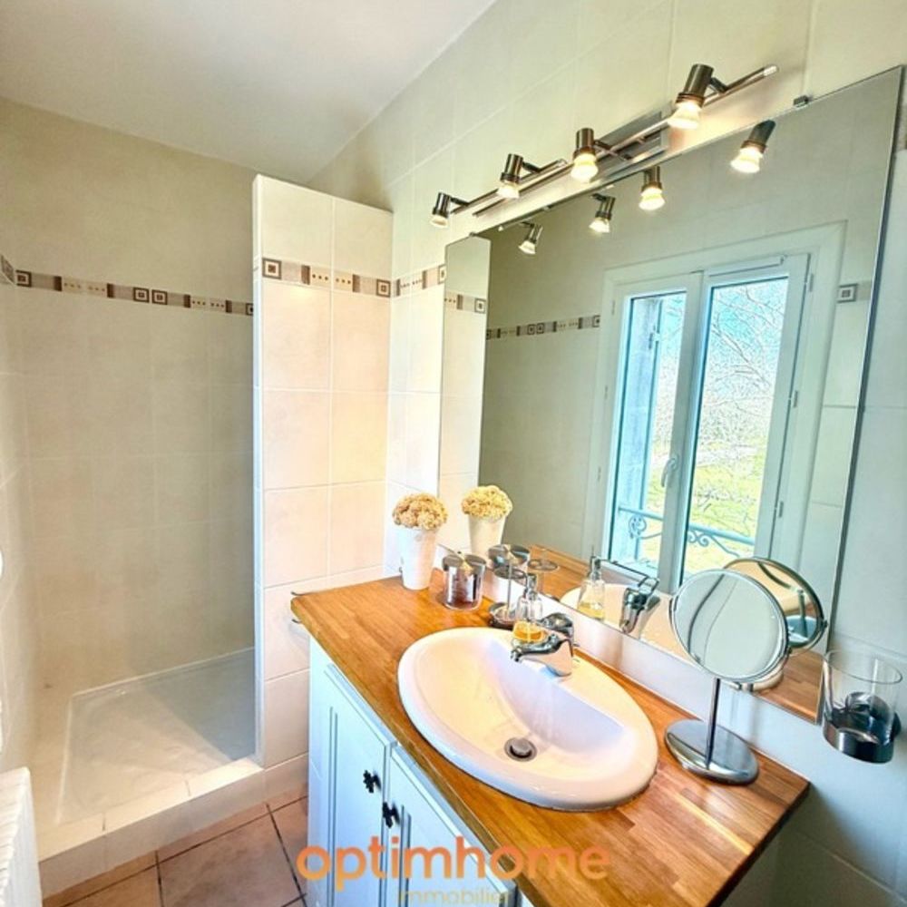 � vendre  Maison Carbon-Blanc (33560)