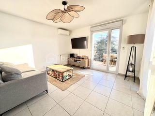  Appartement � vendre 4 pi�ces 77 m�