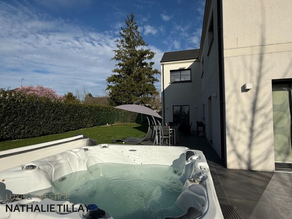 � vendre  Maison Ingr� (45140)