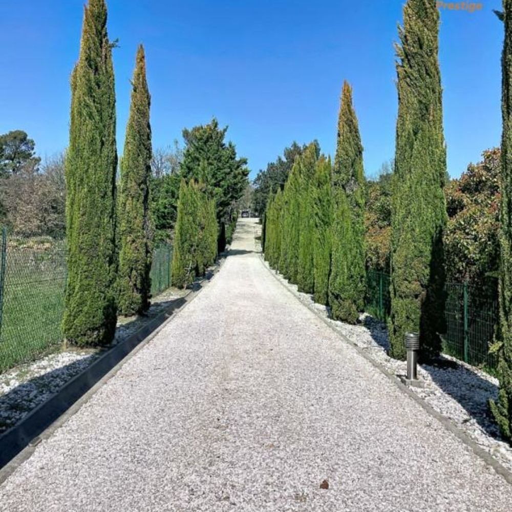 � vendre  Villa Saint-Maximin-la-Sainte-Baume (83470)