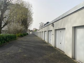  Parking / Garage � vendre 15 m�