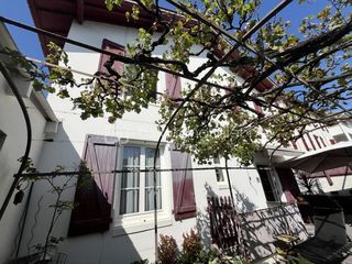  Villa � vendre 7 pi�ces 174 m�