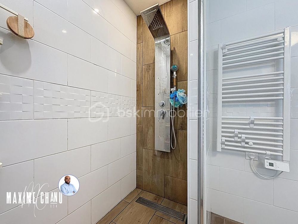 � vendre  Propri�t�/ch�teau Montarnaud (34570)