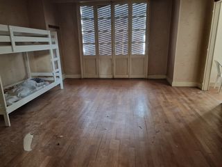  Immeuble � vendre 10 pi�ces 360 m�