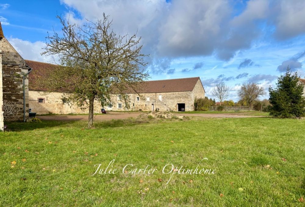 � vendre  Propri�t�/ch�teau Avoine (61150)