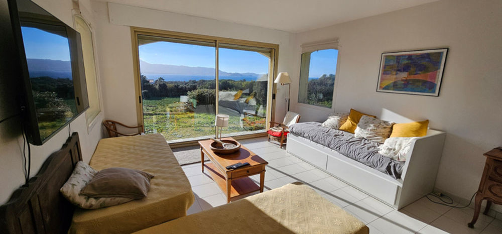 � vendre  Maison Lumio (20260)