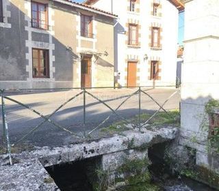  Propri�t�/ch�teau � vendre 12 pi�ces 199 m�