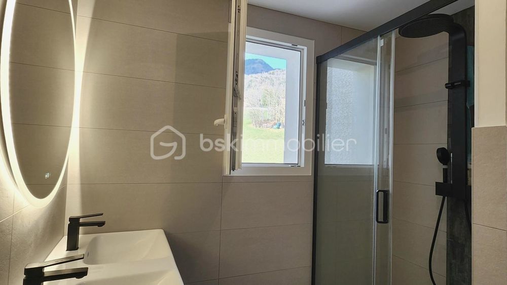 � vendre  Maison Gex (01170)