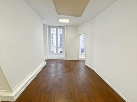 Bureaux en plein centre de Paris 2179 75002 Paris