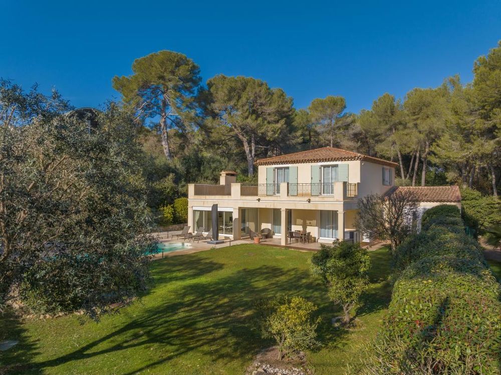 � vendre  Villa Antibes (06600)