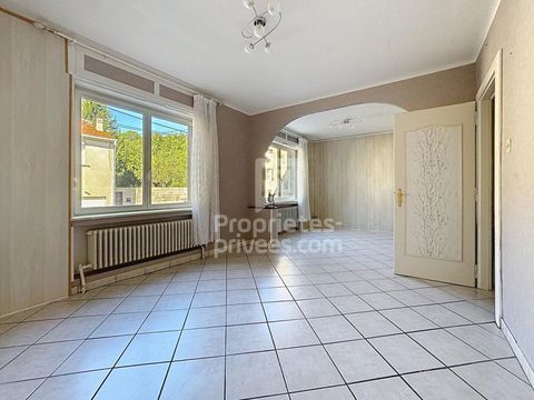   Maison saine avec fort potentiel d'am�nagement ? 3 chambres ? Sous-sol complet Maison - 5 pi�ce(s) - 79 m�
