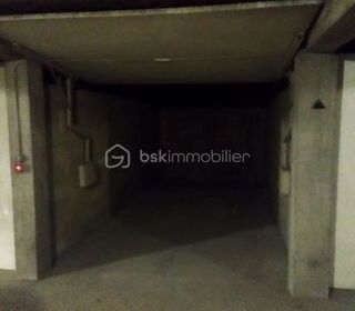  Parking / Garage � vendre 