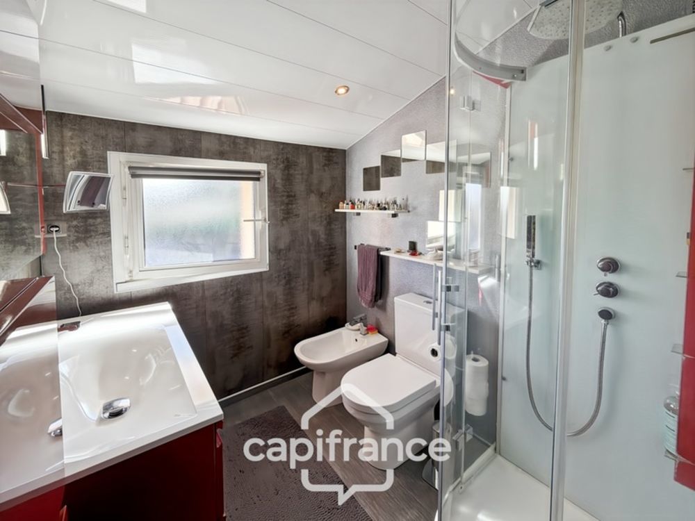 � vendre  Villa Gujan-Mestras (33470)