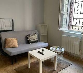  Appartement � louer 1 pi�ce 11 m�