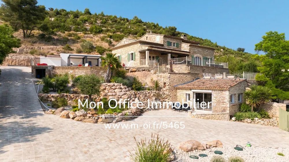 � vendre  Maison Cabri�s (13480)