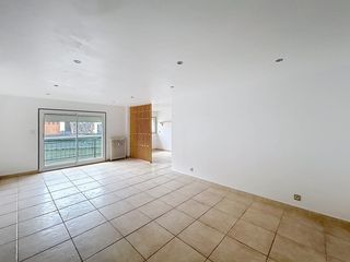  Appartement � louer 3 pi�ces 82 m�