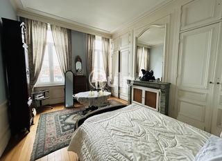  Propri�t�/ch�teau � vendre 8 pi�ces 294 m�