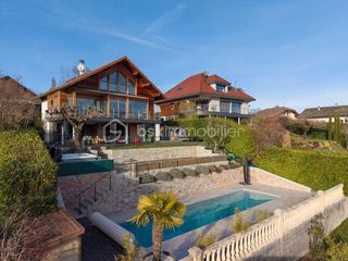  Maison � vendre 6 pi�ces 212 m�