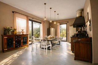  Maison � vendre 5 pi�ces 240 m�