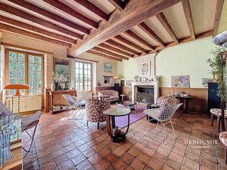  Maison � vendre 9 pi�ces 268 m�