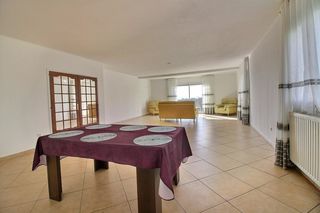  Maison � vendre 9 pi�ces 290 m�