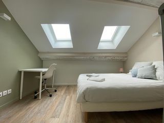  Appartement � louer 4 pi�ces 85 m�