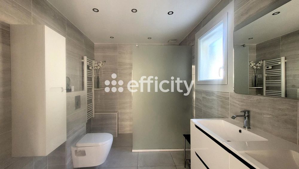 � vendre  Villa Sanary-sur-Mer (83110)