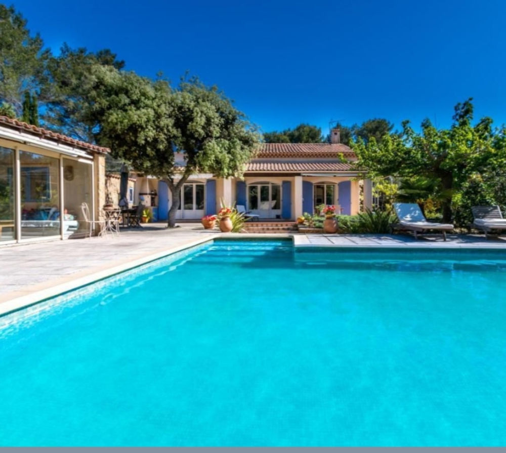 � vendre  Maison Grans (13450)