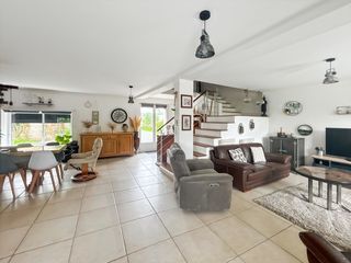  Maison � vendre 6 pi�ces 192 m�