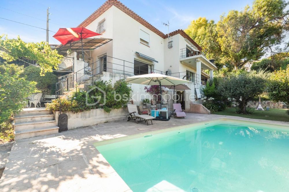 � vendre  Villa Saint-Paul-de-Vence (06570)