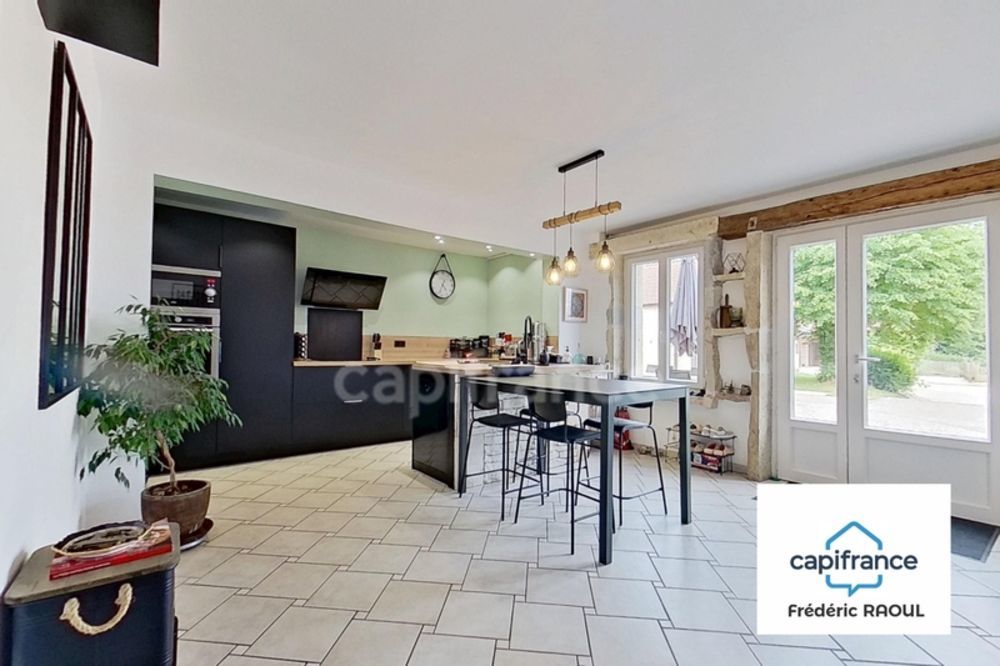 � vendre  Maison Gerland (21700)