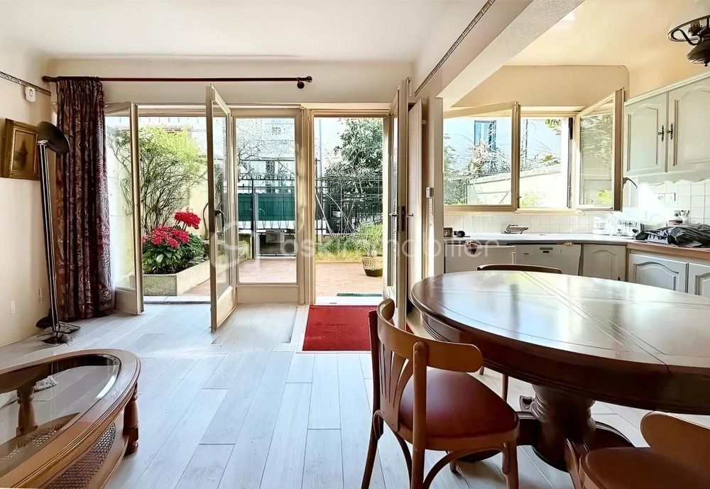 � vendre  Villa Paris 19