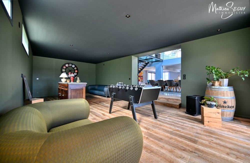 � vendre  Propri�t�/ch�teau Thurins (69510)