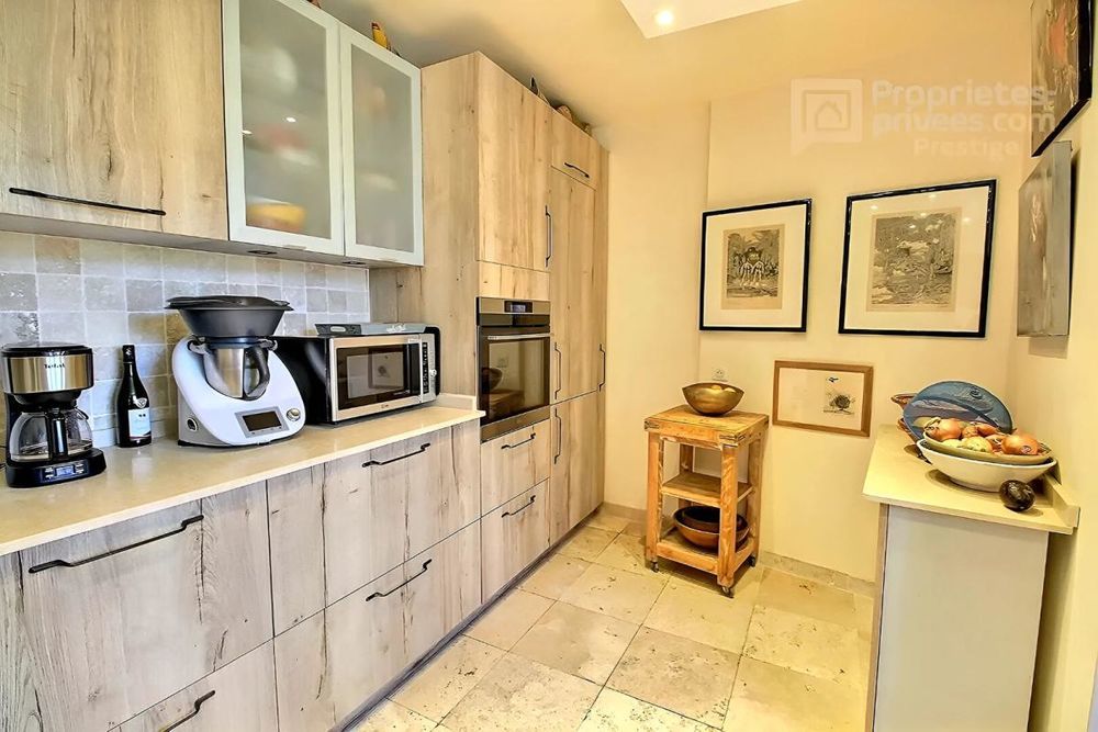 � vendre  Appartement Uz�s (30700)