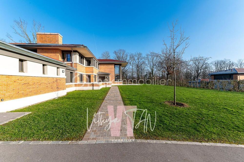 � vendre  Villa Magny-le-Hongre (77700)